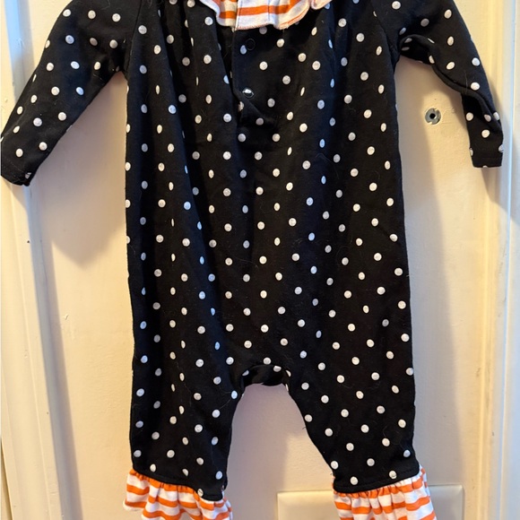 Baby Essentials Halloween Ghost Romper - Picture 8 of 8